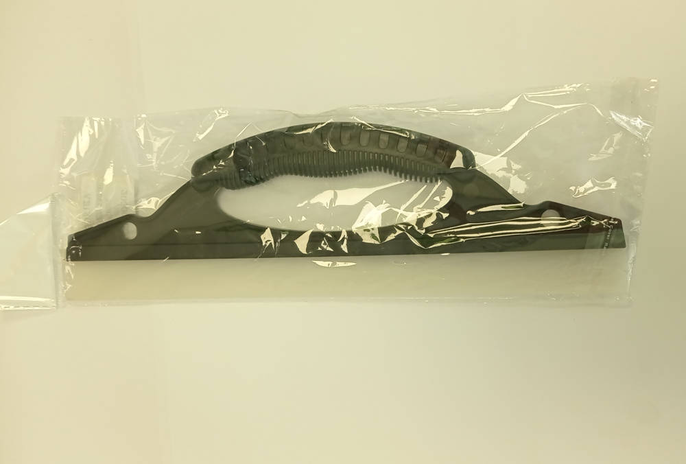 ACCESORIO ESPATULA PLASTICA CON MANILLA  31,5 cmX 9cm